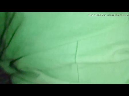 trio de lesviana follando