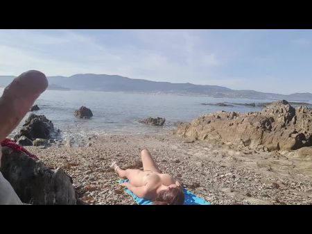 españolas desnudas playa