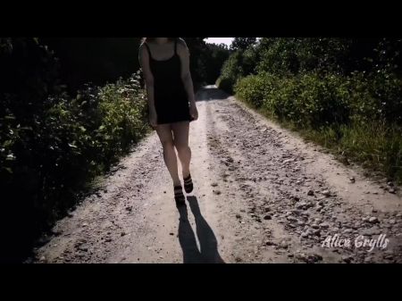 la toman en la calle y se la follan