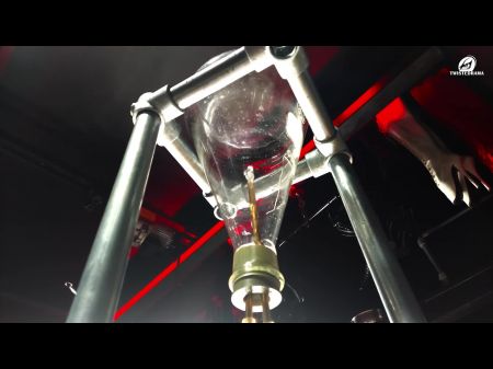 chinase caga en la boca