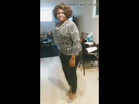 old granny bbw black deepthroat