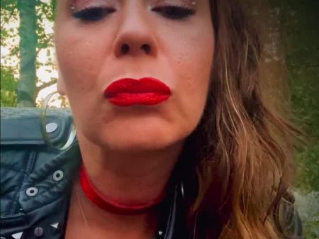 labios rojos fumar