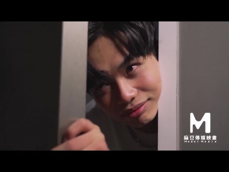 my sister se masturba