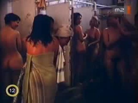 peludas en tanga