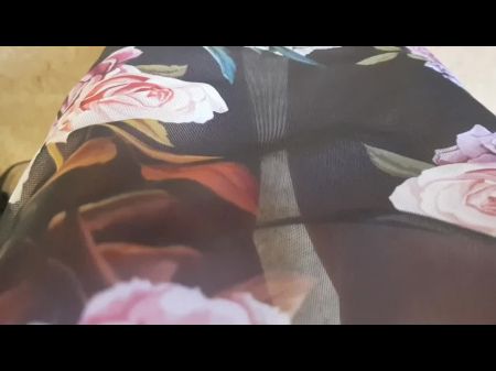 a través del vestido