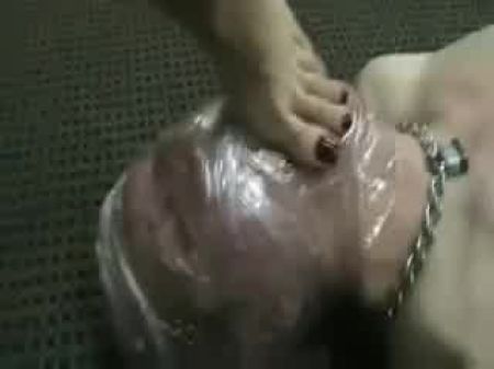 slave_feet_humillation