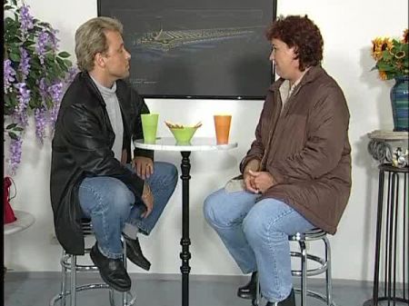 chicas mirando porno