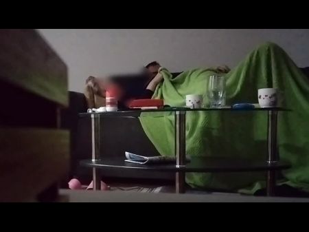 camara oculta esposa masturbandose en habitacion