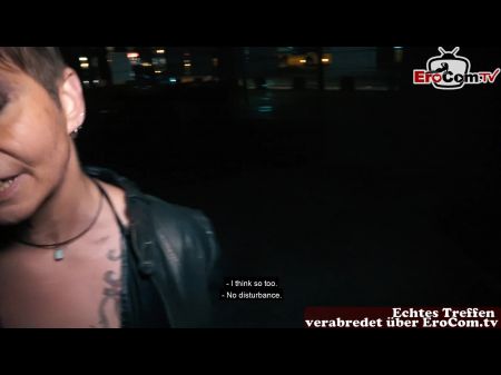 madura con joven espiada