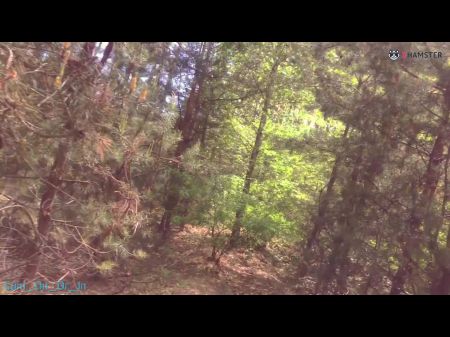 masturbating in publico