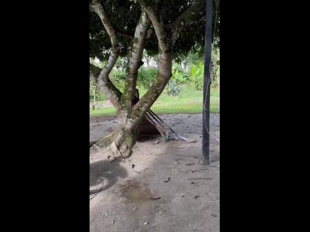 vecina colombiana carnuda