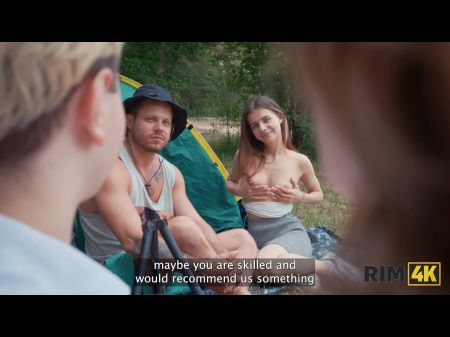 abusando de esposa hermosa